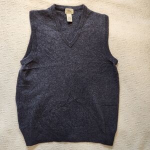 Men's Dark Blue LL Bean Lambswool Sweater Vest Size Med Reg